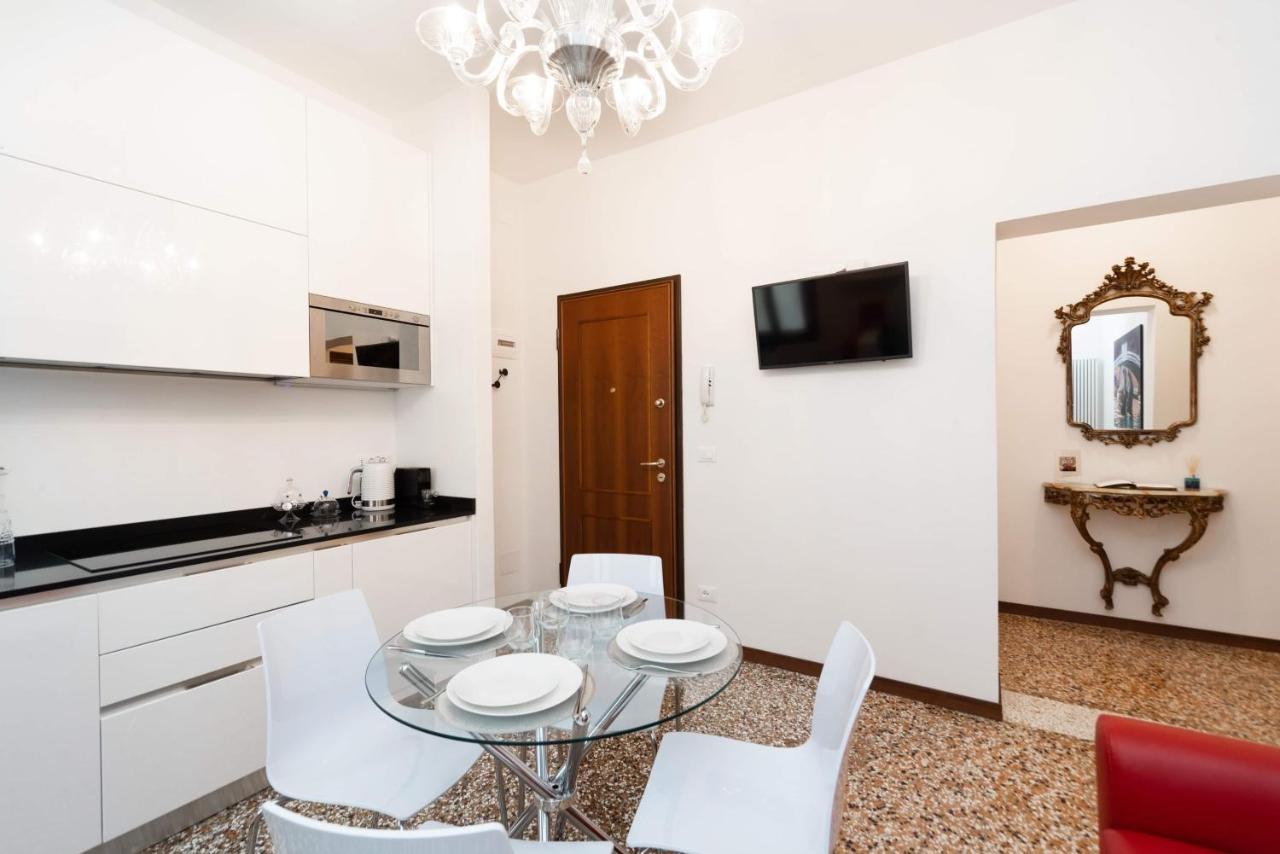 Just Urban Stays - Castello 5067 Boutique Apartment ヴェネツィア エクステリア 写真