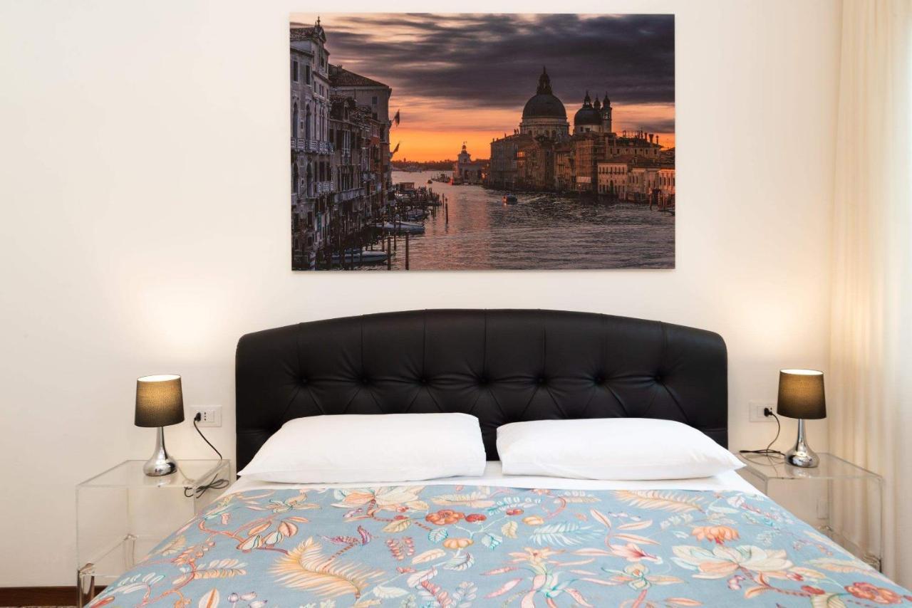 Just Urban Stays - Castello 5067 Boutique Apartment ヴェネツィア エクステリア 写真